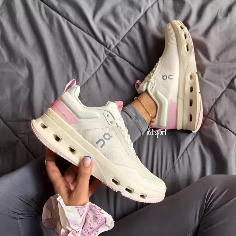 آن رانینگ کرم صورتی | ON Cloudnova X Cream Pink