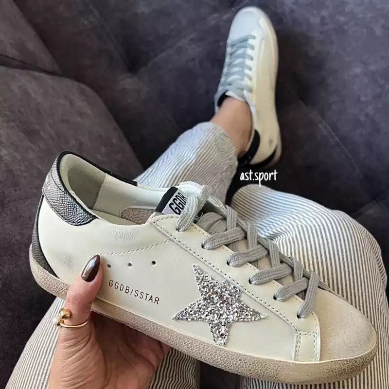 گلدن گوس سوپر استار