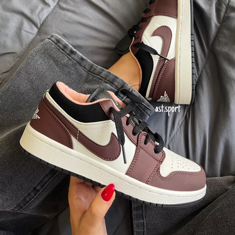 جردن 1 قهوه‌ای سفید | Jordan 1 Mocha Brown