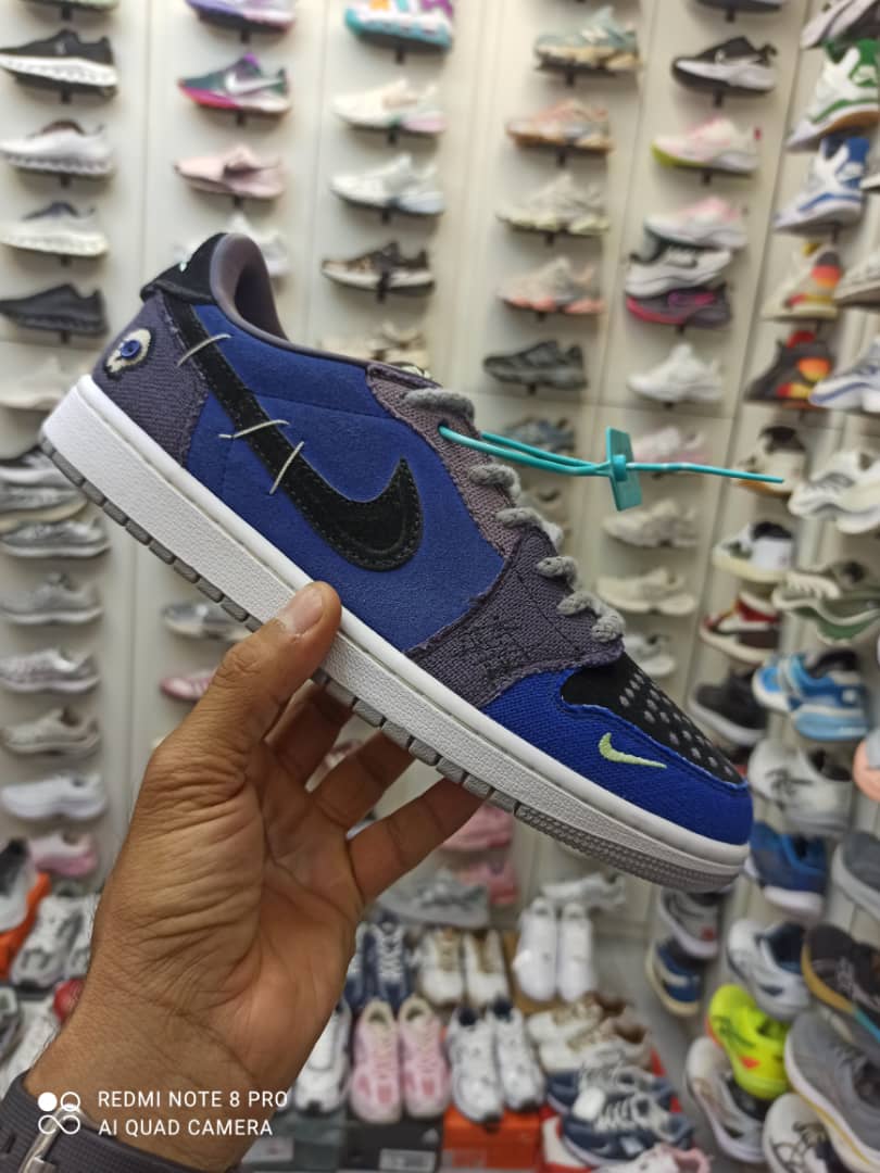 نایک جردن ۱ وودو آبی ساق کوتاه | nike jordan (low)