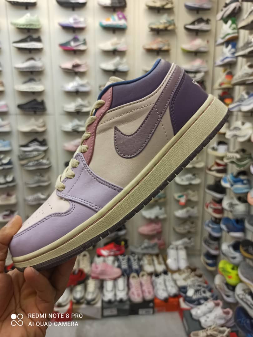 نایک جردن ۱ ساق کوتاه | NIKE air jordan 1 (low)