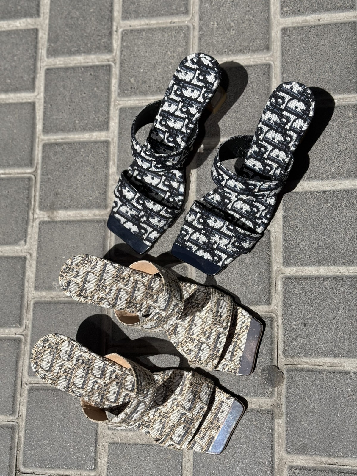 صندل Dior