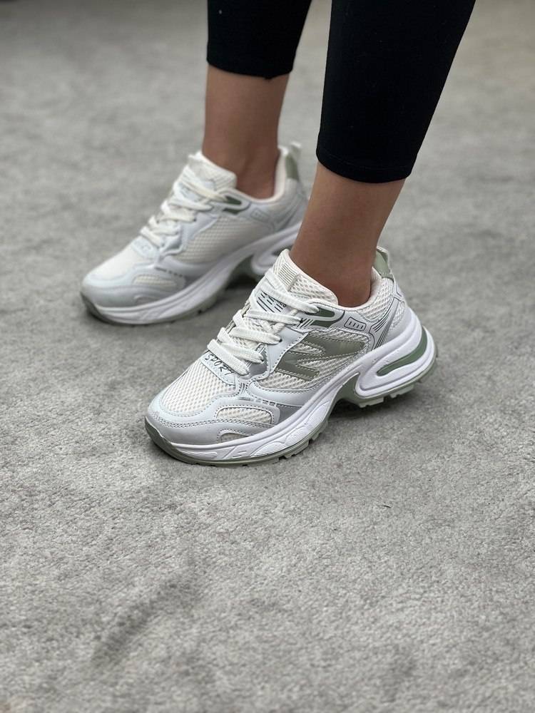 کتونی new balance کتونی زنانه نیوبالانس