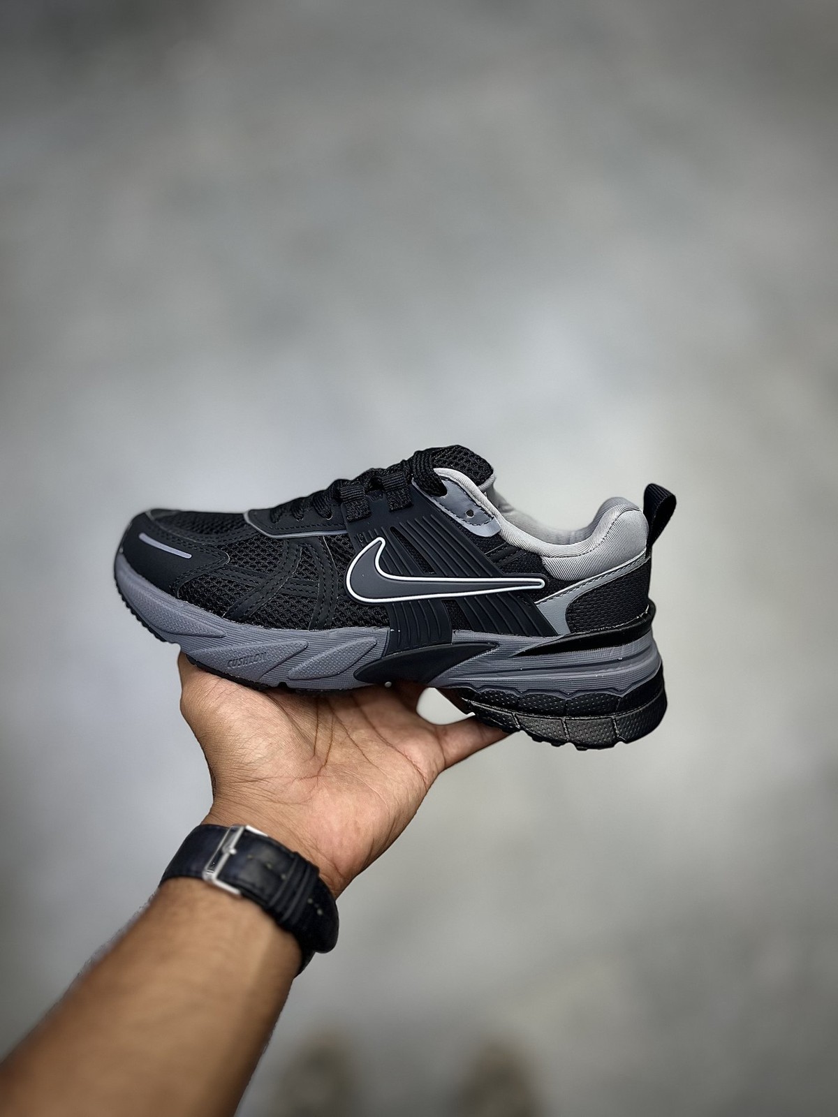 کتونی نایک V2K Run مشکی طوسی | Nike V2K Run Black Grey