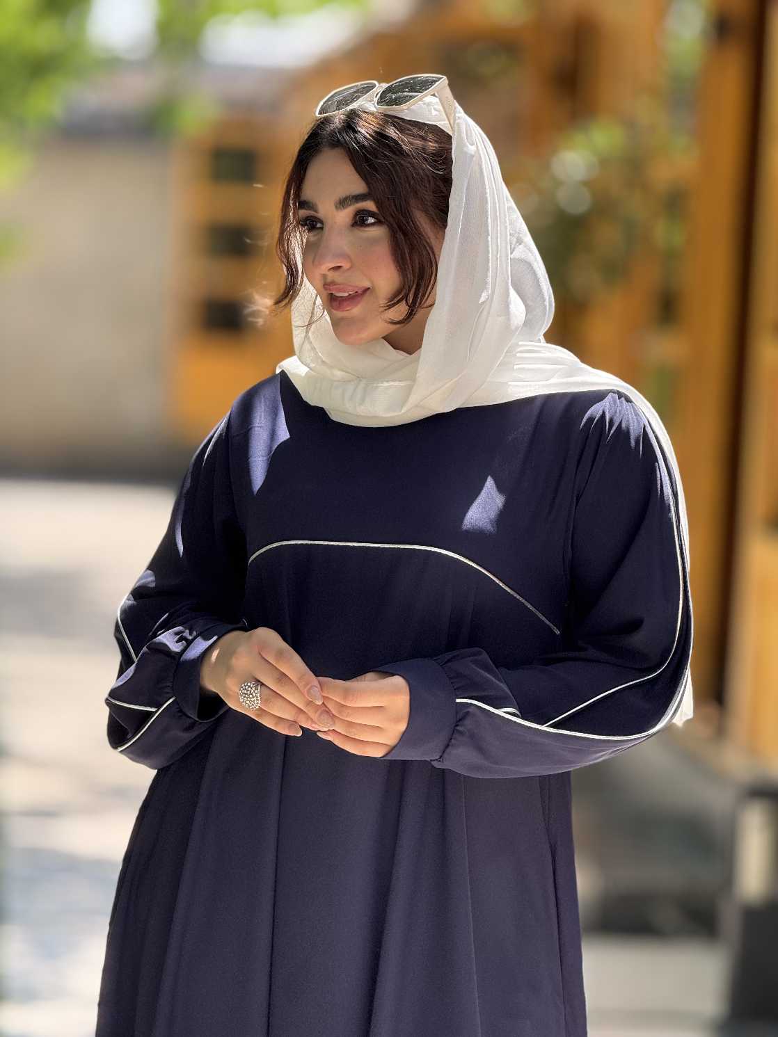 عبا رستا