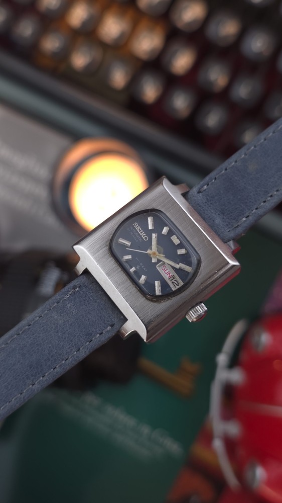 ساعت زنانه (1970s) Seiko Automatic TV Dial