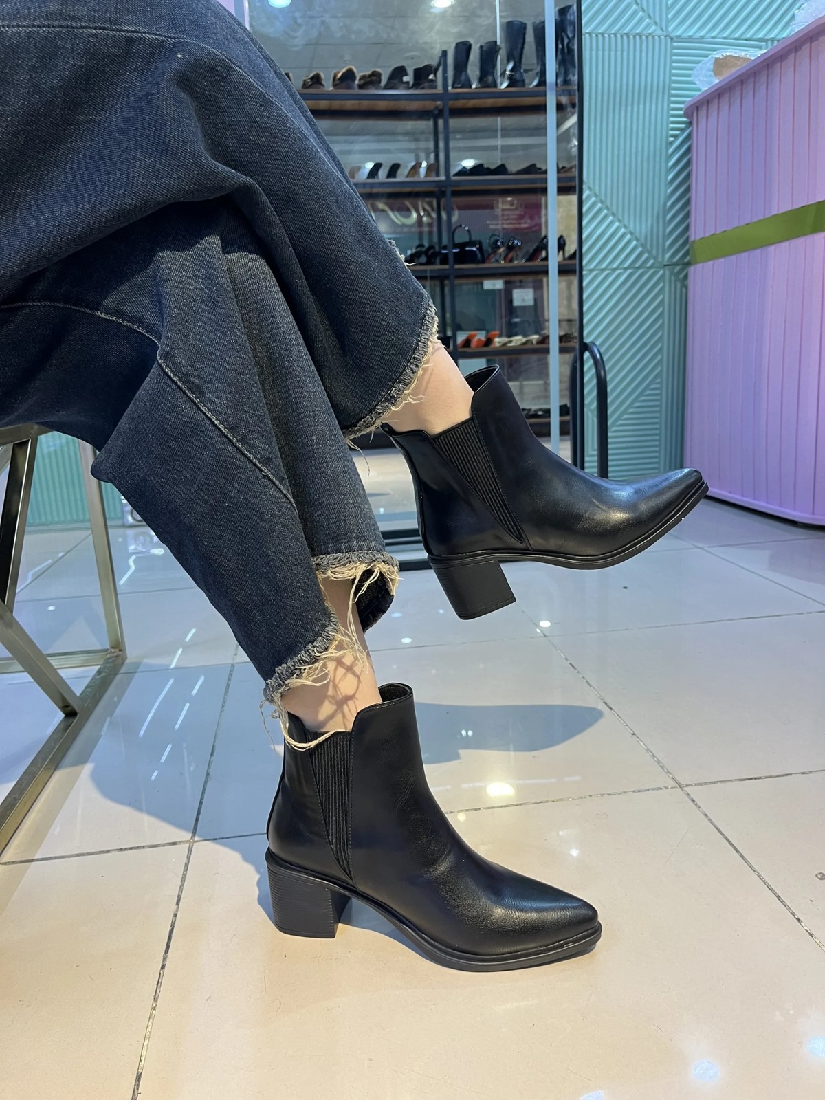 نیمبوت پاشنه یکسره