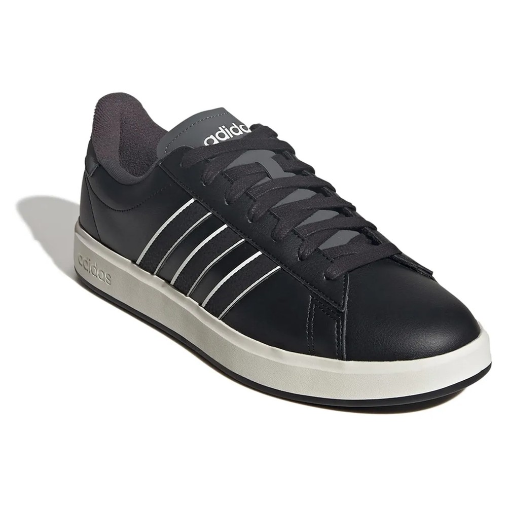 کتونی adidas