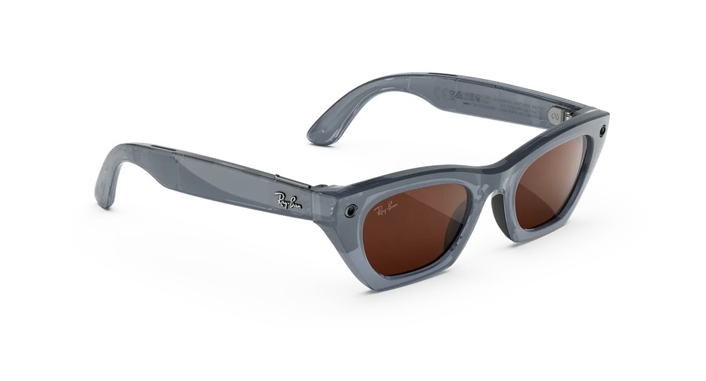 عینک : Zena (Gen 3) Frame colour: Milky Grey Lilac Lens colour: Transitions® Copper - پی اس امیر