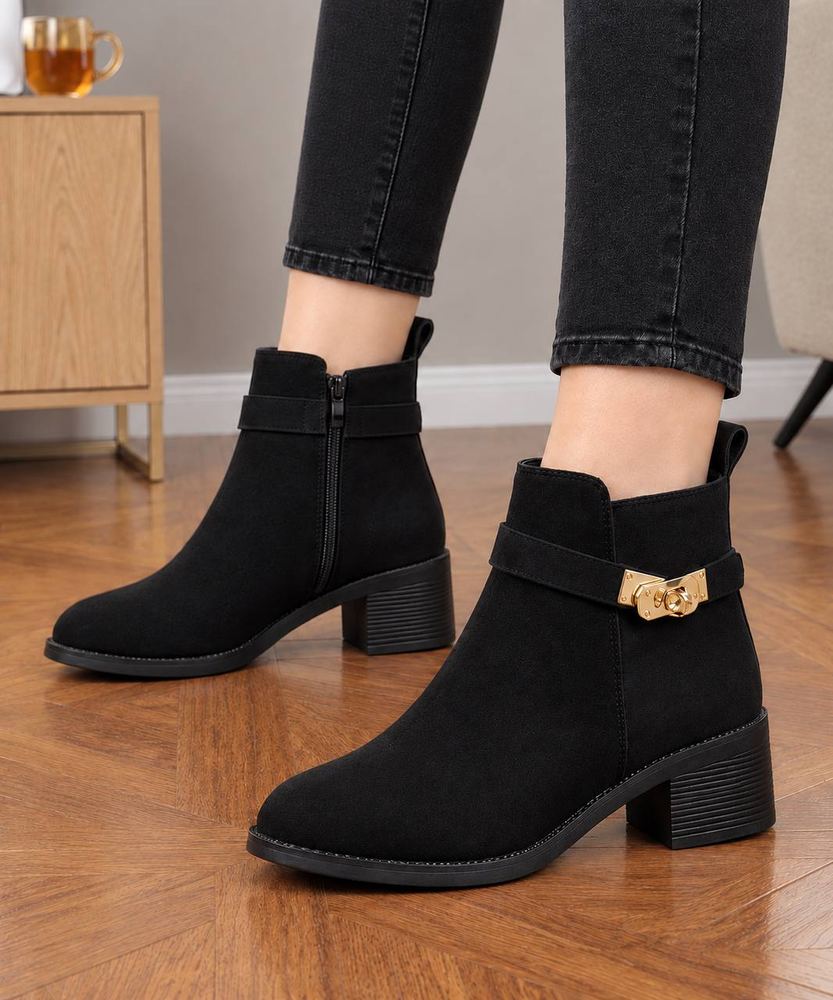 کفش نیم ساق زنانه قفلی کد ۱۴۳