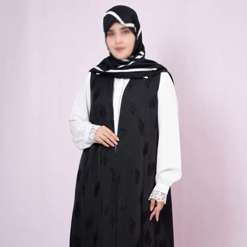 وست بلند مشکی طرح طاووس