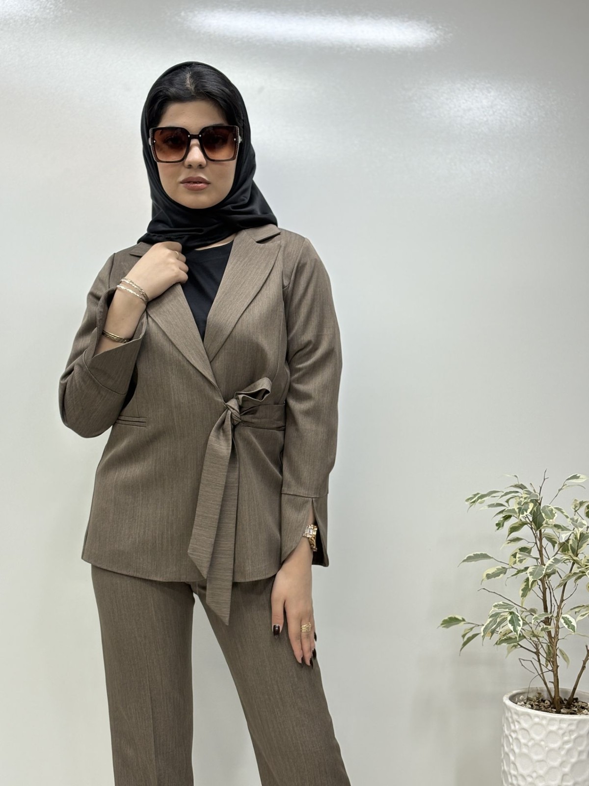 کت و شلوار گره ای