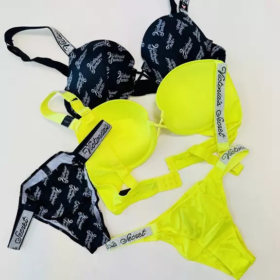 ست victoria secret 8830 رنگ مشکی طرحدار سایز 80