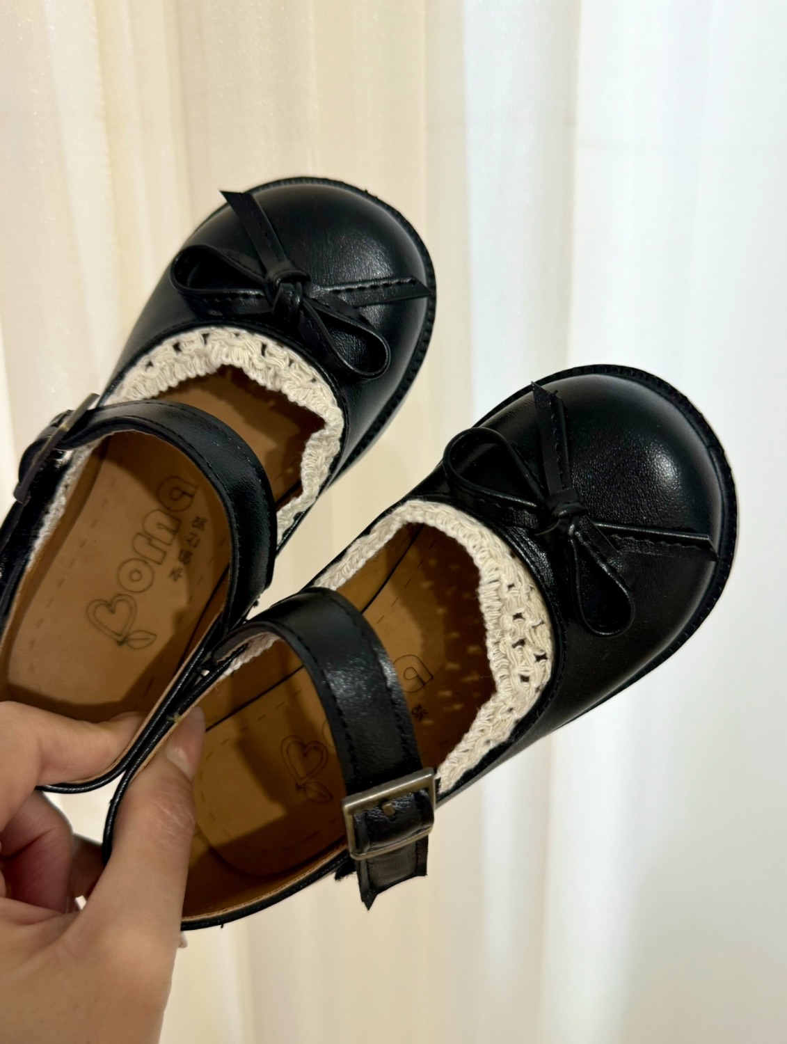 کفش عروسکی نوار گیپور و پاپیون دخترانه