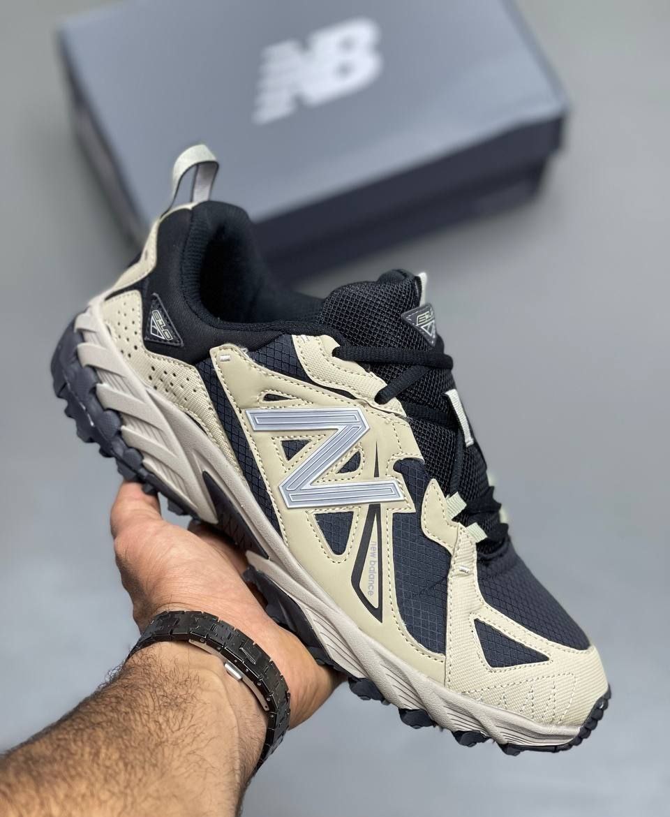 کفش رانینگ نیوبالانس ۶۱۰ مشکی کرمی New balance 610