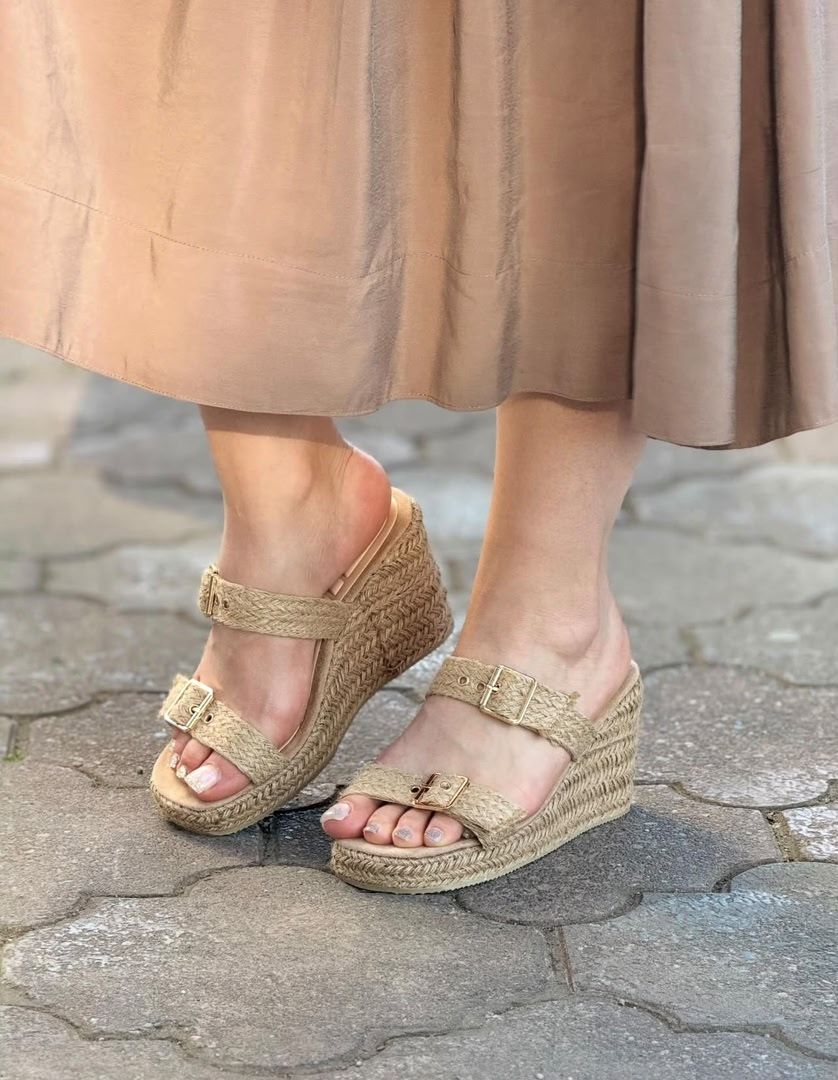 کفش زنانه صندل کنفی جدید لژ هشت سانت