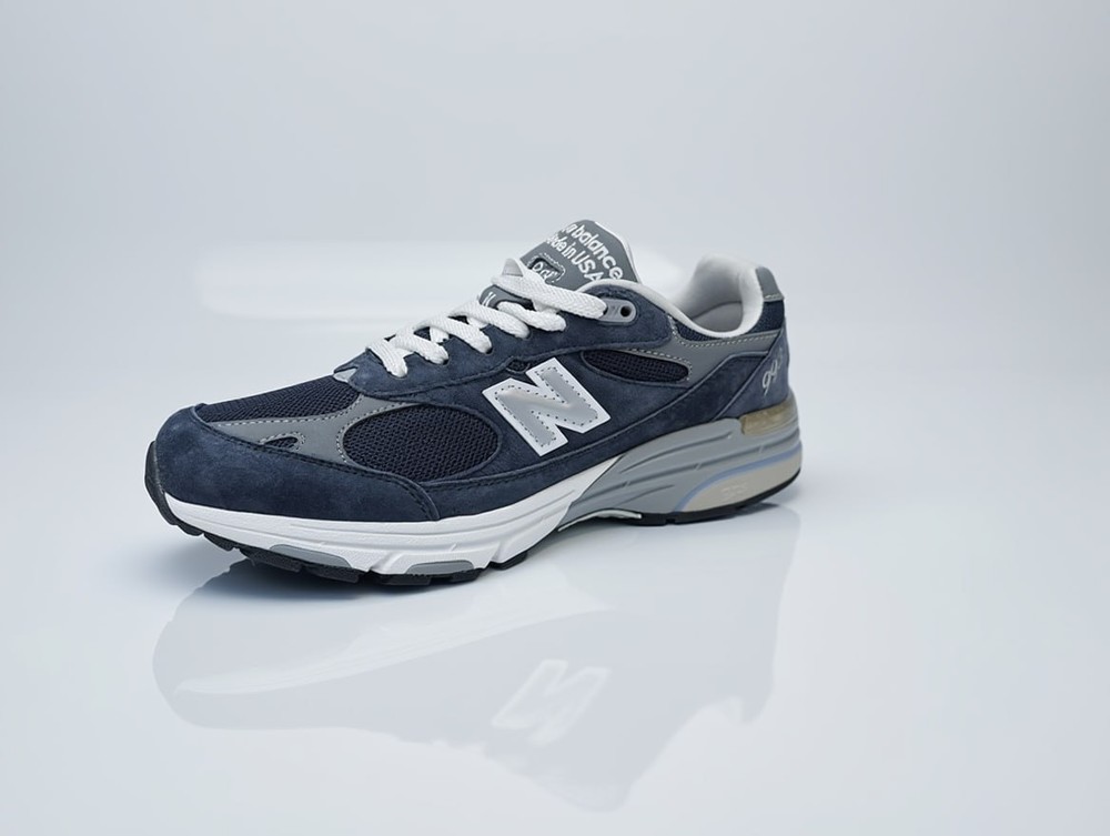 کتونی نیوبالانس new balance مدل993