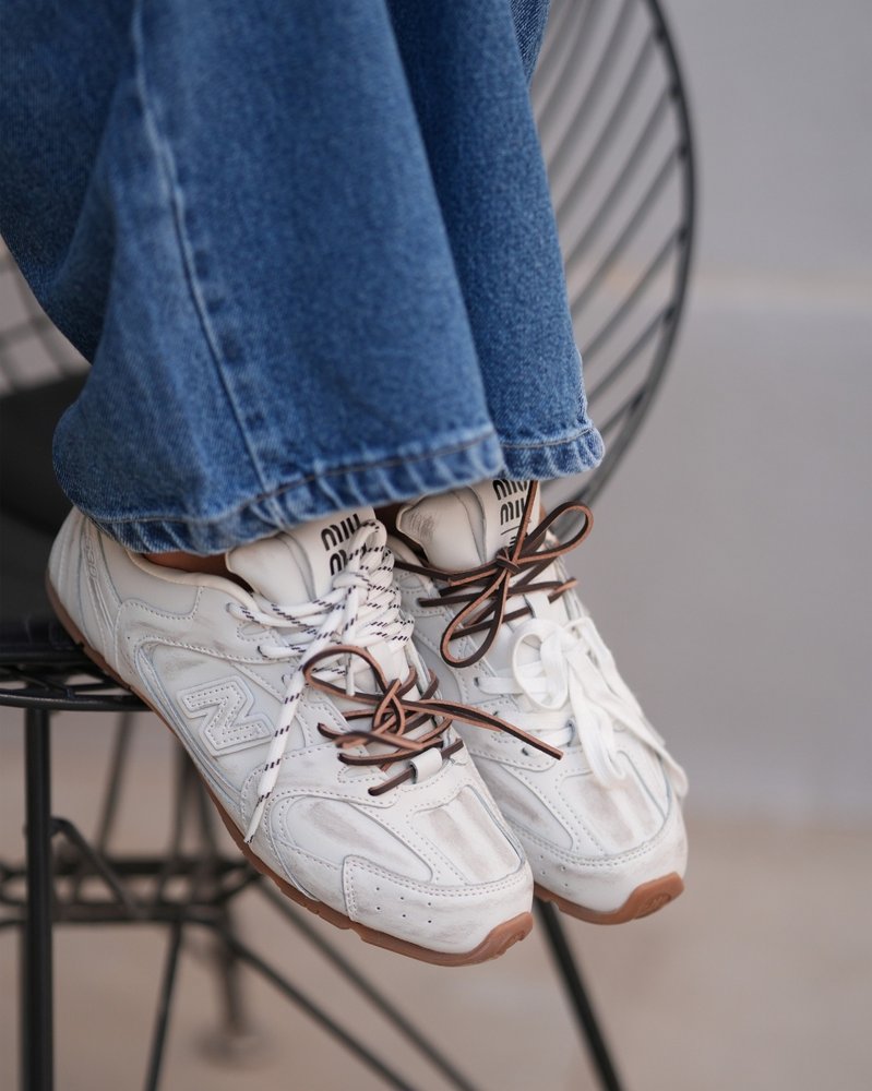 کتونی New Balance