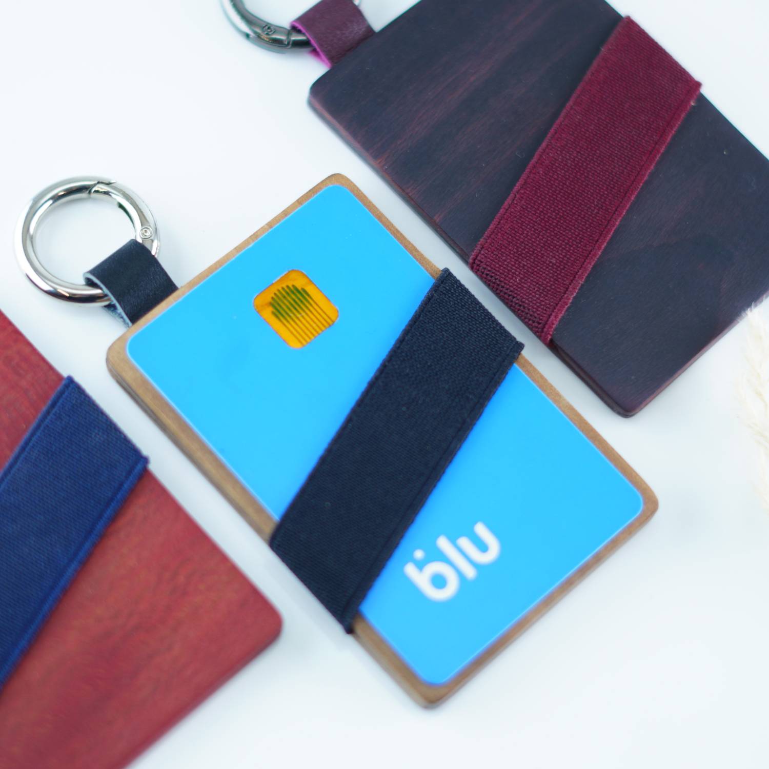 جاکارتی چوبی دستساز همراه با HUVAN Handmade card holder with NFC - خونه نقطه