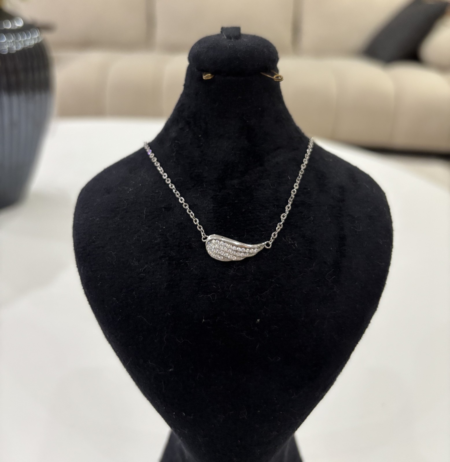 گردنبند نقره دخترانه مدل انجل عیار۹۲۵ کد 1247