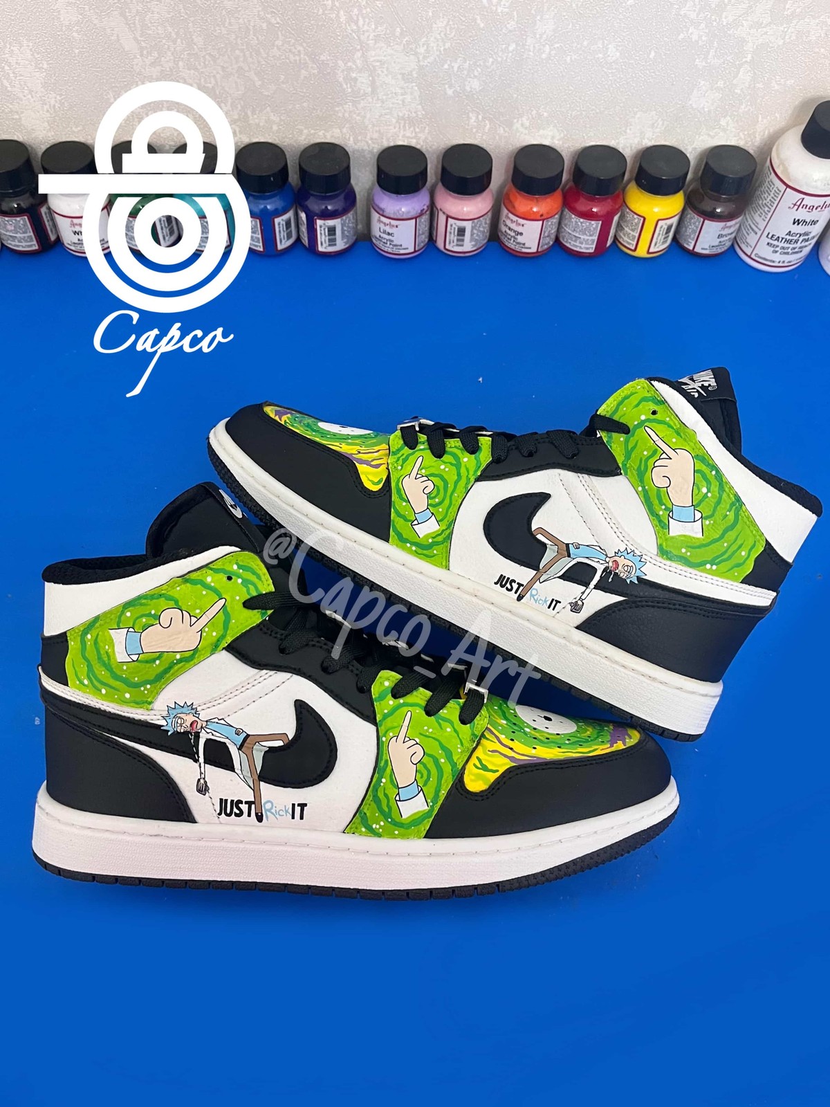 کفش Jordan 1 طرح ریک و مورتی