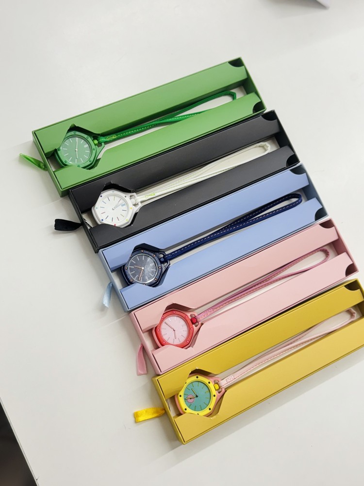 ساعت AP SWATCH ( ای پی اسواچ ) آویز