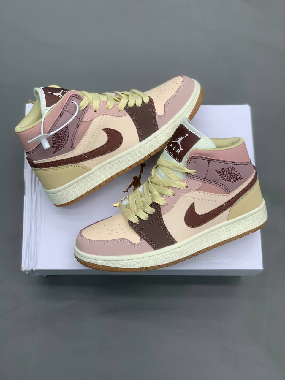 کتونی نایک Air Jordan 1 Mid SE Dark Pony Smoky Mauve Nike Air Jordan 1 Mid SE Dark Pony Smoky Mauve