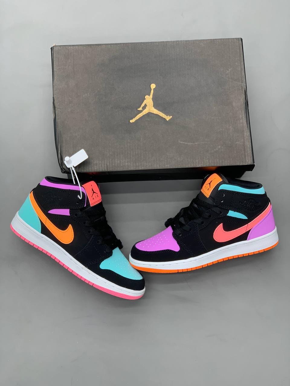 کتونی نایک Air Jordan 1 Mid GS Candy nike Air Jordan 1 Mid GS 'Candy
