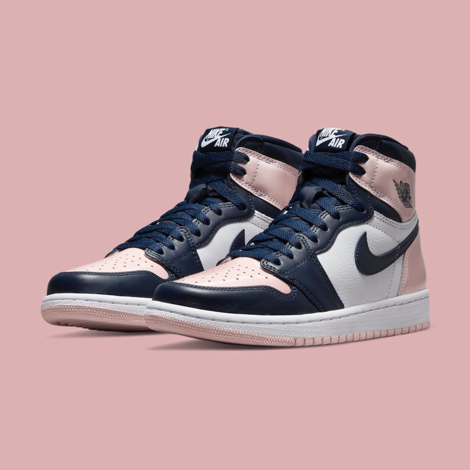 کتونی جردن صورتی Nike Air Jordan 1