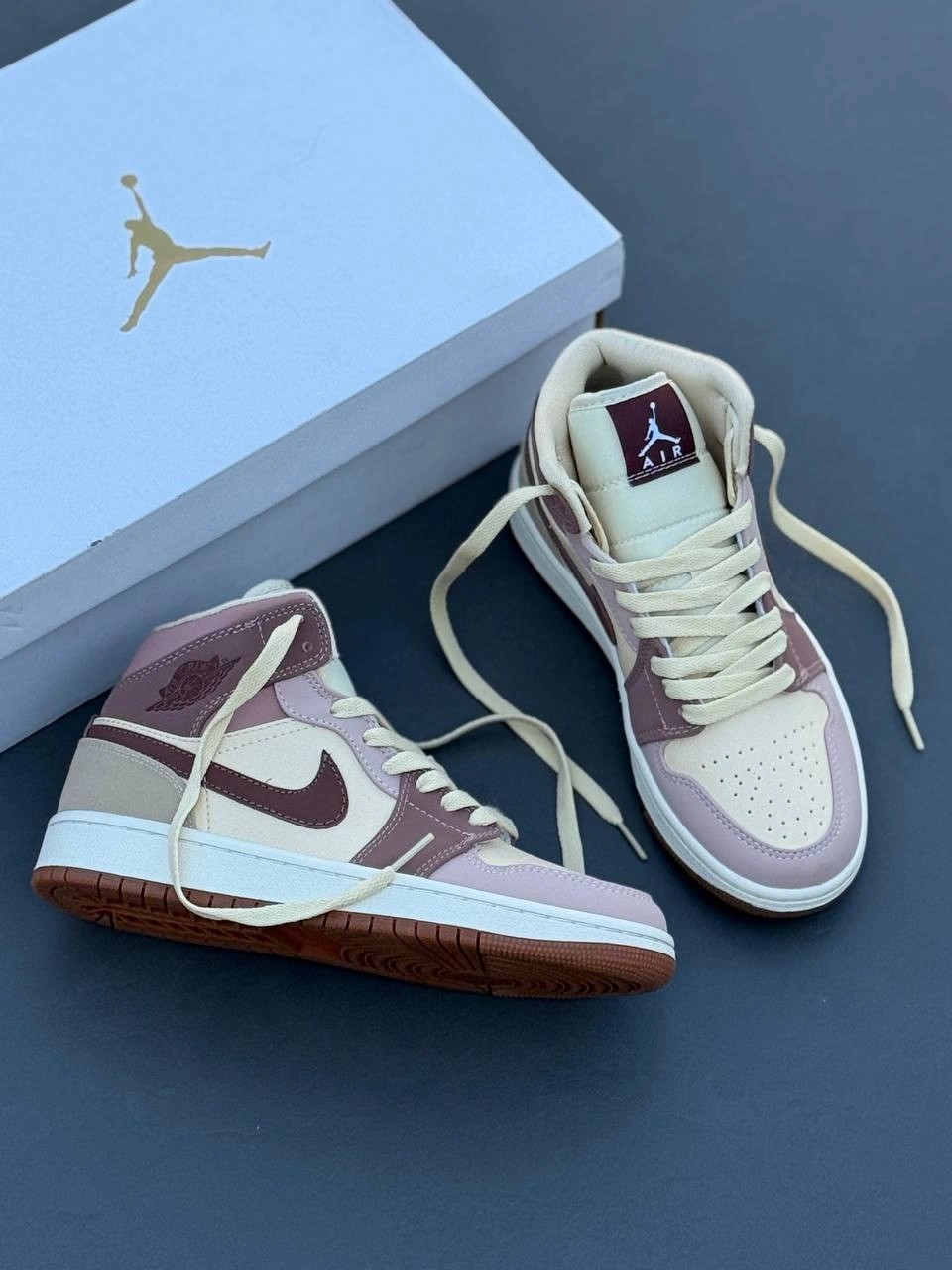 کتونی نایک Air Jordan 1 Mid Smoky Mauve