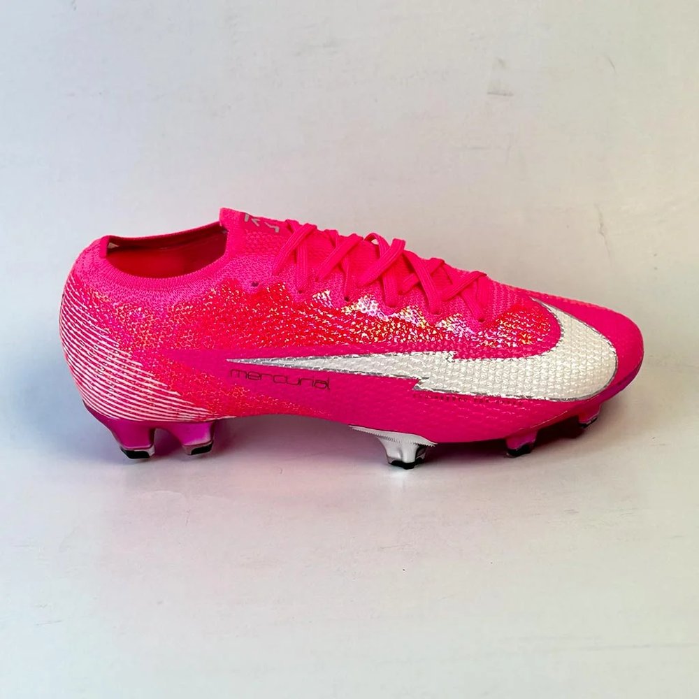 nike mercurial vapor