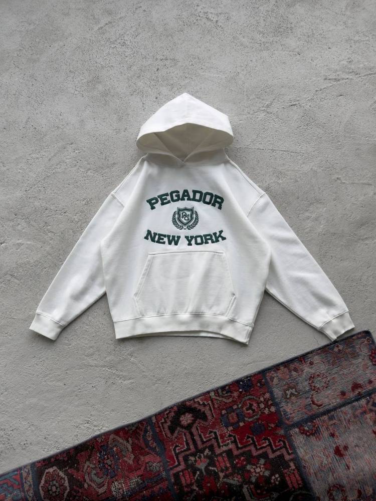 هودی سفید پگادور pegador