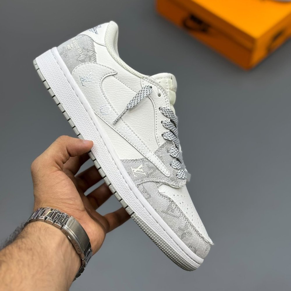 کفش مردانه جردن وان لویی ویتون Air Jordan 1 Low Travis Scott Louis Vuitton Grey White Monogram
