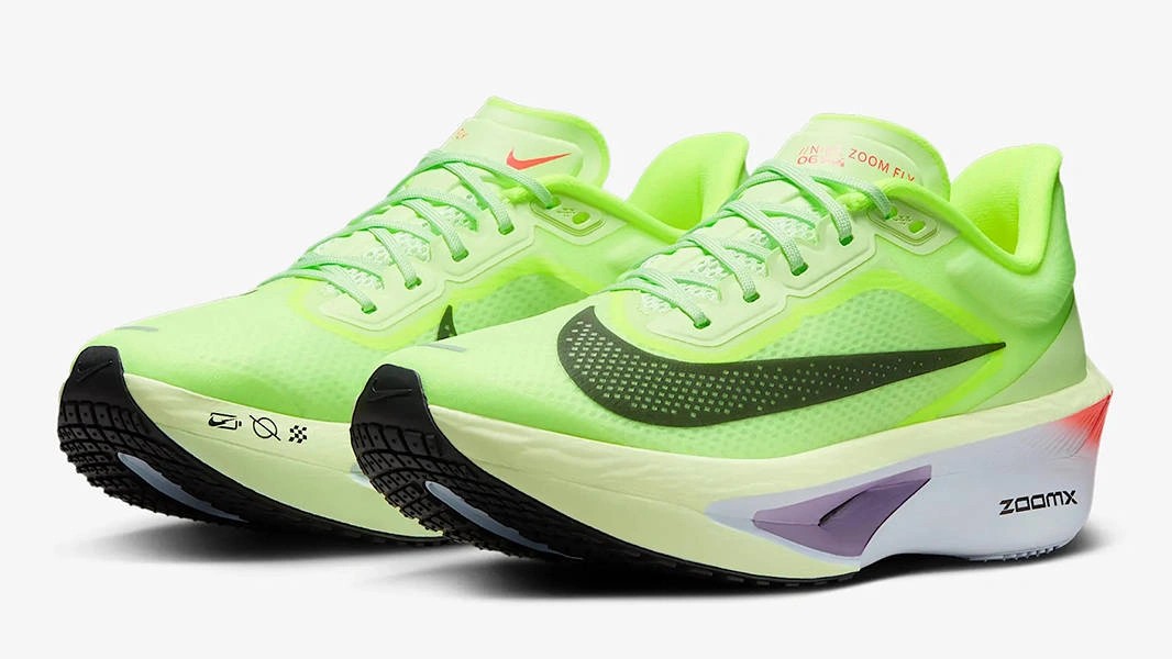 کفش رانینگ زنانه Nike Zoom Fly 6