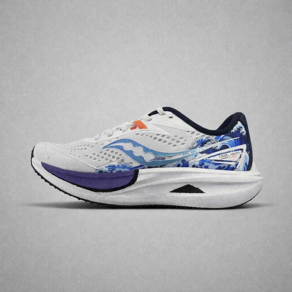 Saucony منتاژ