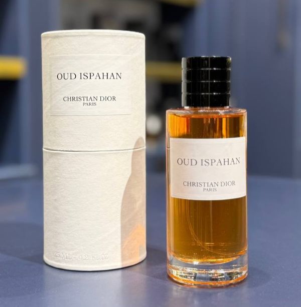 Dior – Oud Ispahan