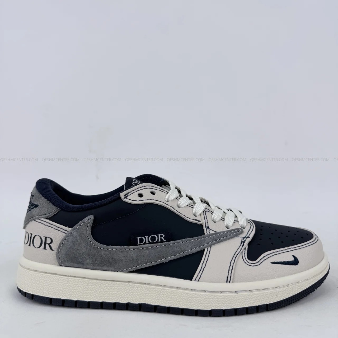 کتونی ایرجردن لو ترویس دیور سرمه ای Air Jordan Travis Dior Navy کد 2121