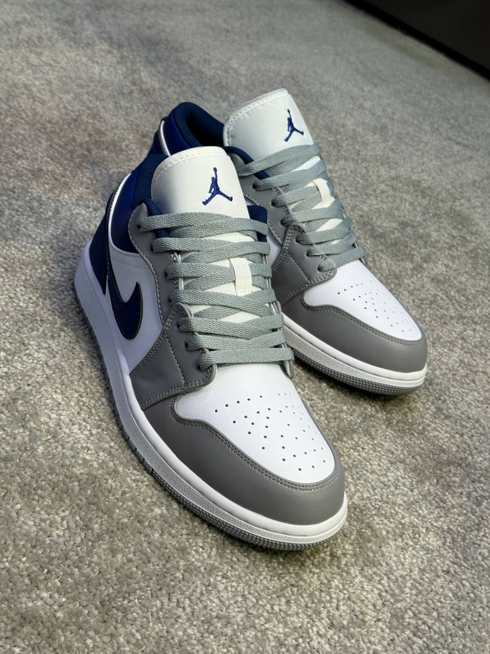 کتونی جردن لو سفید طوسی | Jordan 1 Low White Grey