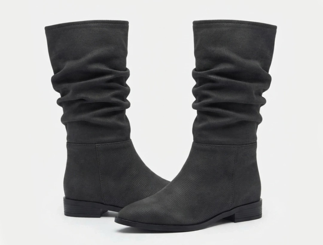 نیم بوت نوک تیز خط چروک زارا | ZARA