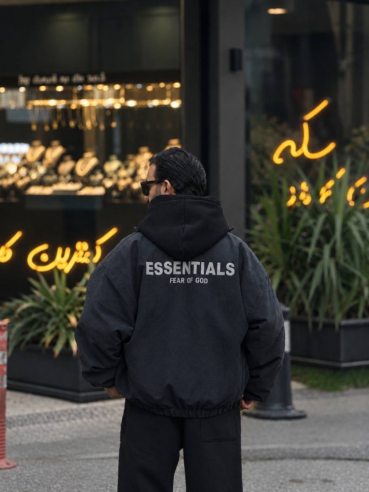 جکت Essential
