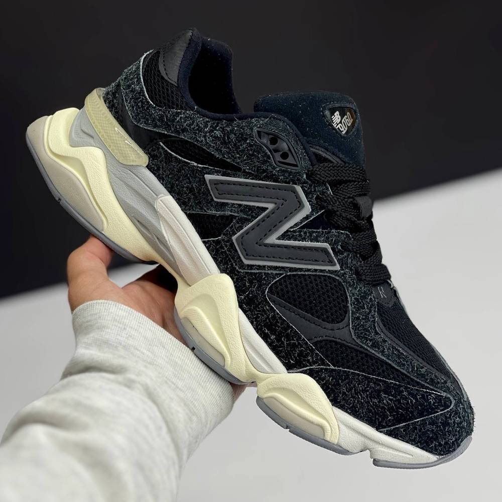 نیوبالانس ۹۰۶۰ مشکی کرم New Balance 9060 Black Cream