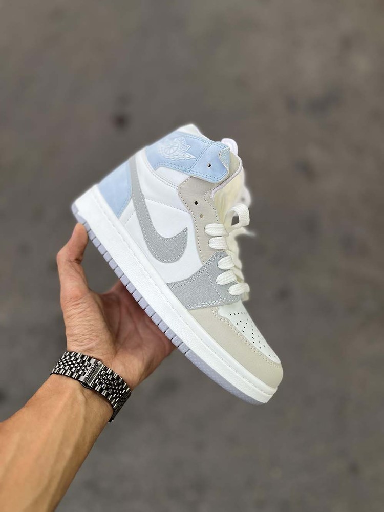 Jordan Paris High 1