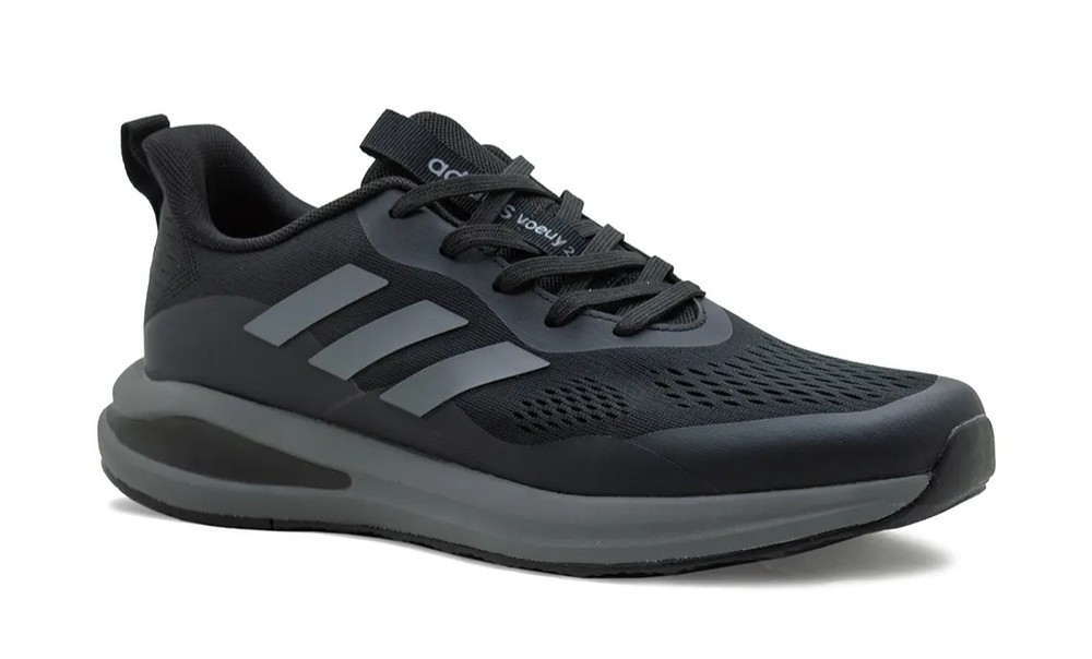 کتونی adidas forta run