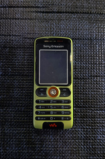 گوشی موبایل سونی اریکسون SONY ERICSSON W200i(ریجستر)