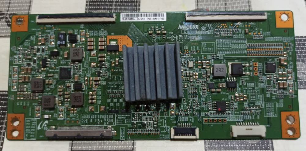 تیکان INNOLUX P/N: EAMDJ2855 E222034