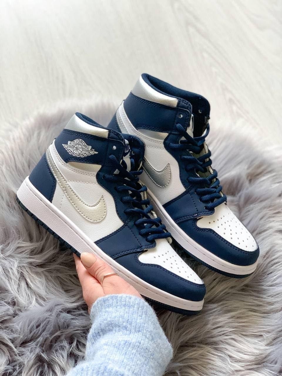 نایک ایر جردن ۱ ساقدار سورمه ای سفید نقره ای Nike air jordan 1 high Sanded Purple