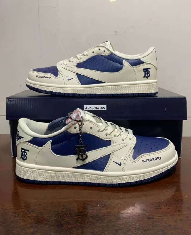 نایک ایر جردن ۱ بدون ساق تراویس اسکات باربری سورمه ای سفید Nike air jordan 1 low Travis Scott Burberry