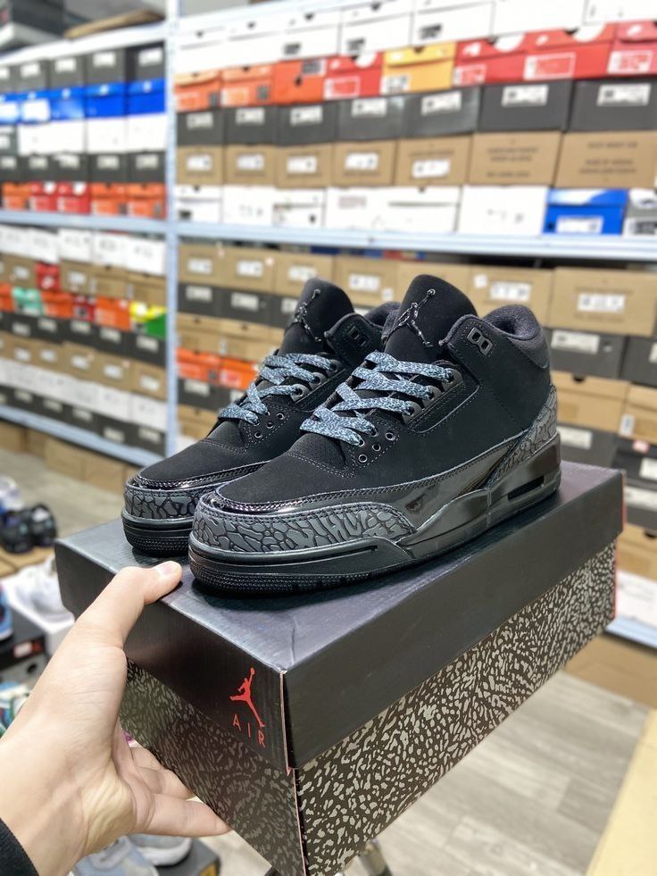 نایک ایر جردن ۳ بلک کت تمام مشکی Nike air jordan 3 Black Cat