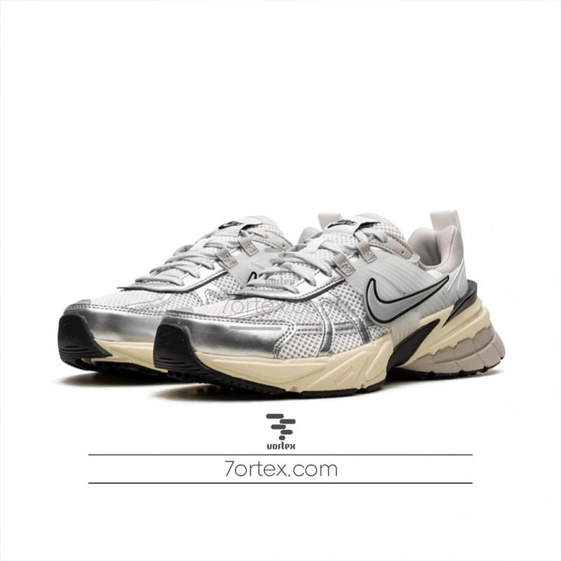 کتونی نایک V2K ران مدل Nike V2K Run