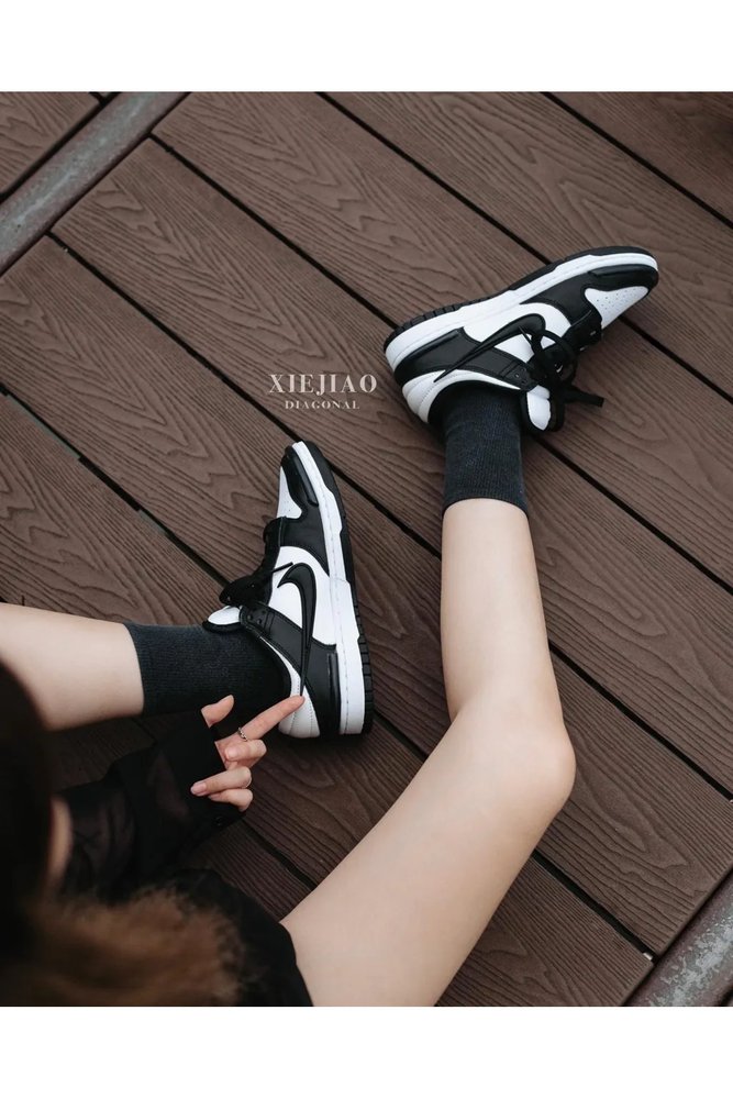 Dunk Low Twist ‘Panda Spormoon Nike نایکی اورجینال